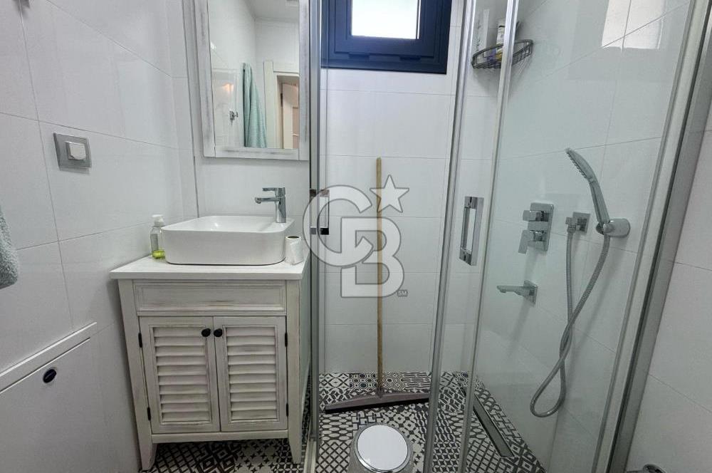 GÜZELBAHÇE, YELKİ'DE ÖZEL HAVUZLU GENİŞ BAHÇEYE SAHİP 5+1 MÜSTAKİL VİLLA 