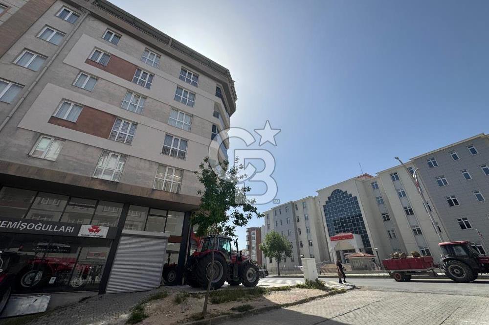 KIRŞEHİR KAMAN MERKEZ ATATÜRK CADDDE CEPHELİ KAYMAKAMLIK KARŞISI