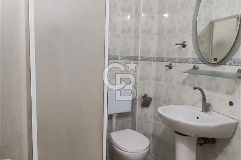 Alaybey İZBAN ve Çarşıya Çok Yakın Kiralık 3+1