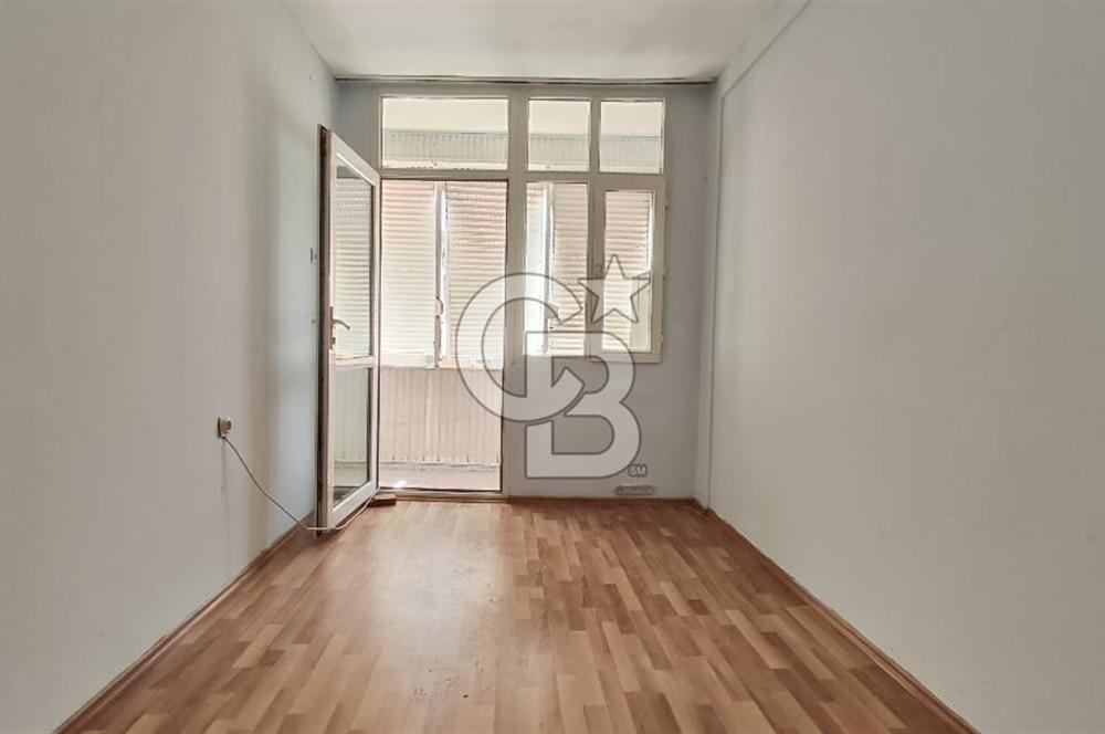 Alaybey İZBAN ve Çarşıya Çok Yakın Kiralık 3+1