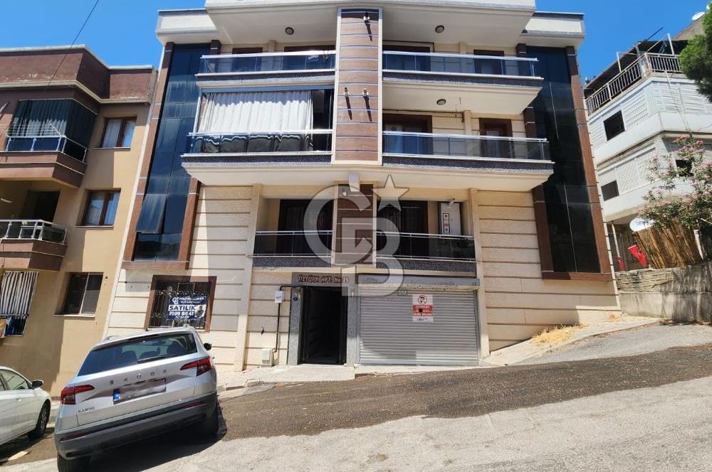 BAYRAKLI EMEK MAHALLESİNDE EBEVEYN BANYOLU SATILIK 2+1 DAİRE