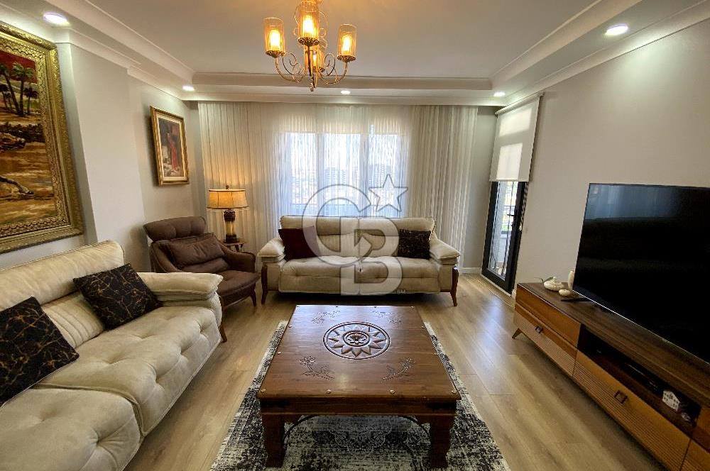 Beylikdüzü Kavaklı'da Yeni Binada Satılık 4+2 Dubleks Daire