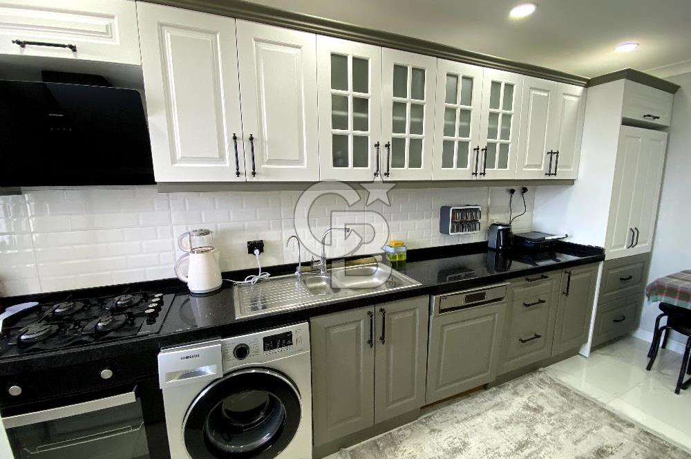 Beylikdüzü Kavaklı'da Yeni Binada Satılık 4+2 Dubleks Daire