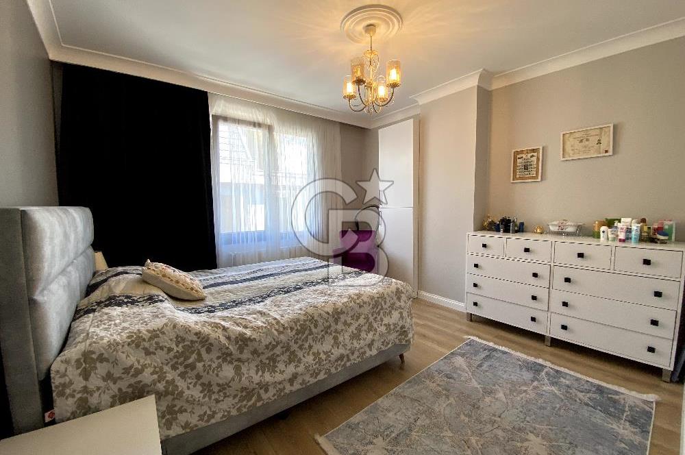 Beylikdüzü Kavaklı'da Yeni Binada Satılık 4+2 Dubleks Daire