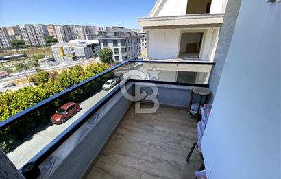 Beylikdüzü Kavaklı'da Yeni Binada Satılık 4+2 Dubleks Daire