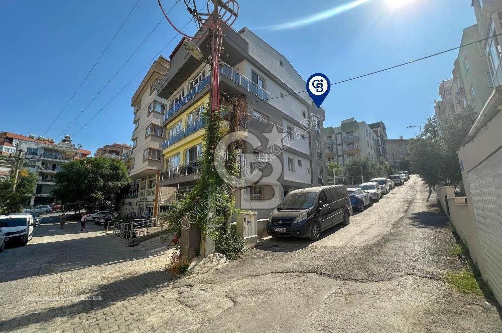 MERKEZİ KONUMDA, YATIRIMLIK VE OTURUMA UYGUN SATILIK 1+1 DAİRE!