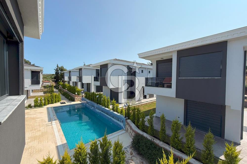 Didim Sağtur Bölgesinde havuzlu sitede Tam müstakil villa..