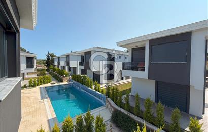 Didim Sağtur Bölgesinde havuzlu sitede Tam müstakil villa..