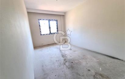 MENEMEN KOYUNDERE GAZİ MAHALLESİN'DE 2+1 SATILIK ARA KAT DAİRE