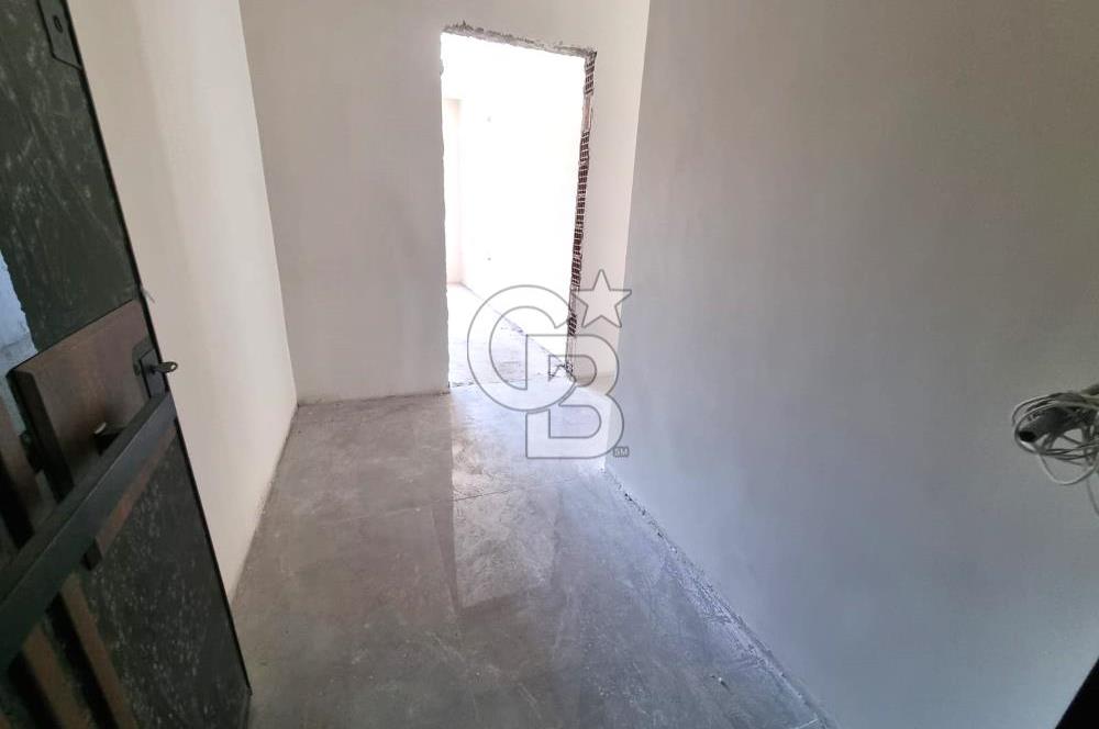 MENEMEN KOYUNDERE GAZİ MAHALLESİN'DE 2+1 SATILIK ARA KAT DAİRE