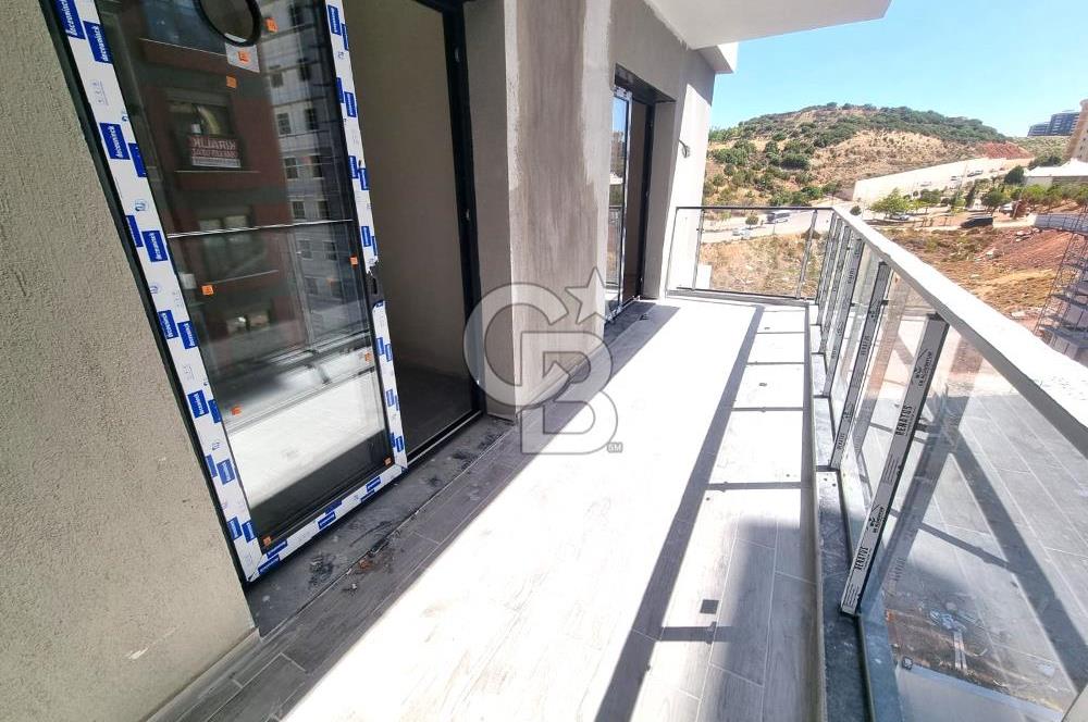MENEMEN KOYUNDERE GAZİ MAHALLESİN'DE 2+1 SATILIK ARA KAT DAİRE