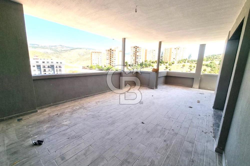 MENEMEN KOYUNDERE GAZİ MAHALLESİN'DE 2+1 SATILIK ARA KAT DAİRE
