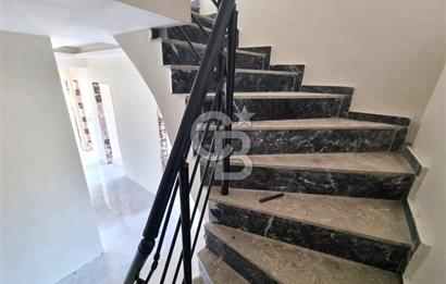 MENEMEN KOYUNDERE GAZİ MAHALLESİN'DE 2+1 SATILIK ARA KAT DAİRE