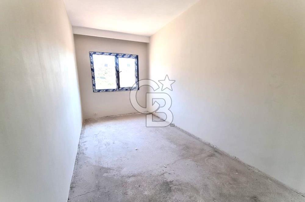 MENEMEN KOYUNDERE GAZİ MAHALLESİN'DE 4+2 SATILIK DAİRE