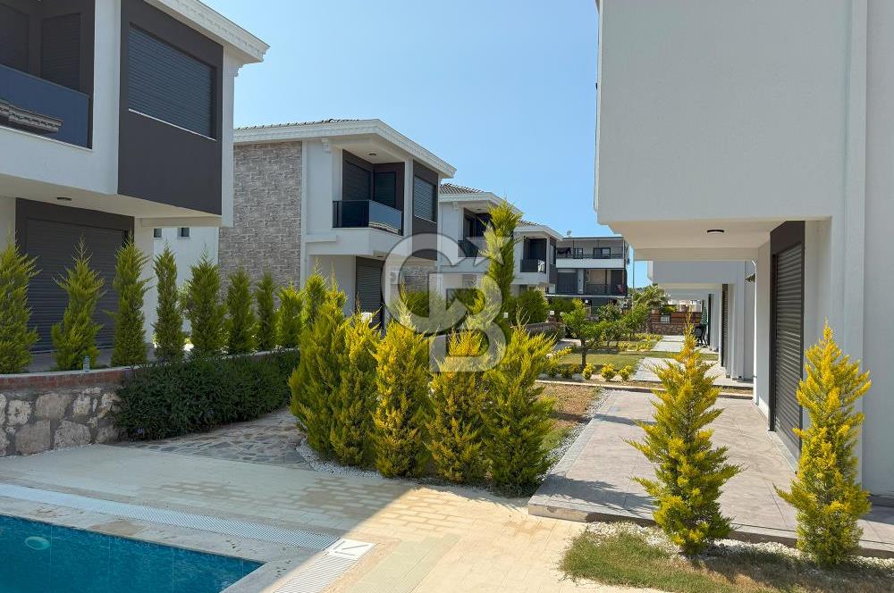 Didim Sağtur Bölgesinde havuzlu sitede Tam müstakil villa..