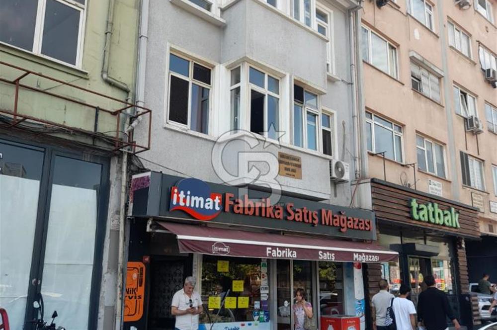 KADIKÖY'DE BELEDİYE KARŞISINDA SIFIRLANMIŞ KİRALIK İŞYERİ