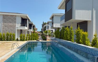 Didim Sağtur Bölgesinde havuzlu sitede Tam müstakil villa..