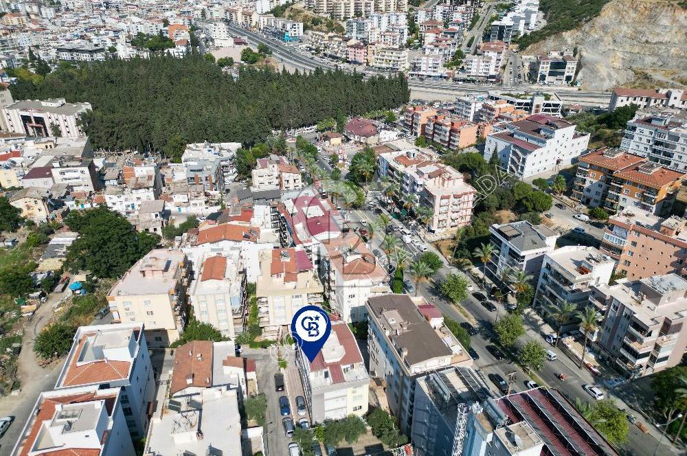 MERKEZİ KONUMDA, YATIRIMLIK VE OTURUMA UYGUN SATILIK 1+1 DAİRE!