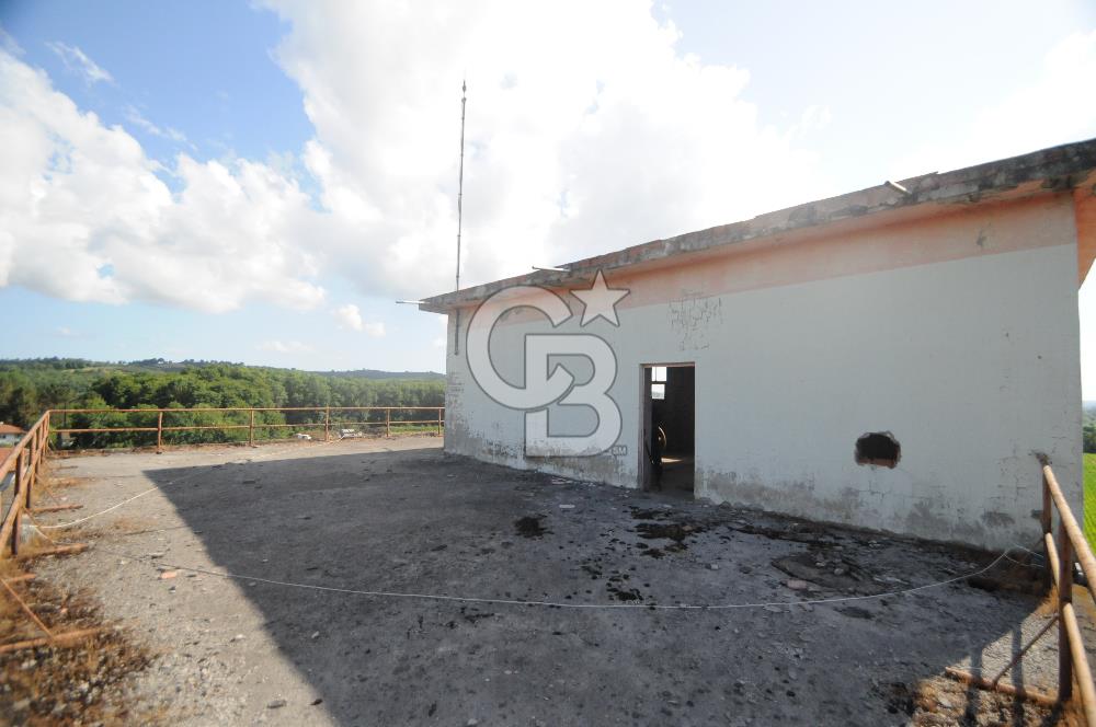 SAKARYA FERİZLİ'DE SATILIK FABRİKA-DEPO