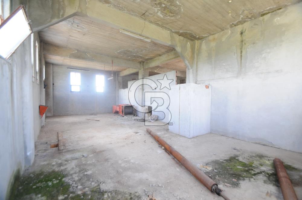SAKARYA FERİZLİ'DE SATILIK FABRİKA-DEPO