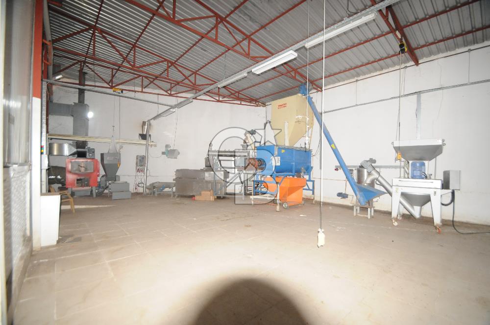 SAKARYA FERİZLİ'DE SATILIK FABRİKA-DEPO