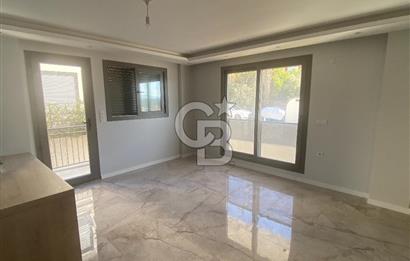 Seferihisar Tepecikte Satılık Tripleks Villa