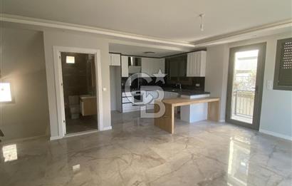 Seferihisar Tepecikte Satılık Tripleks Villa