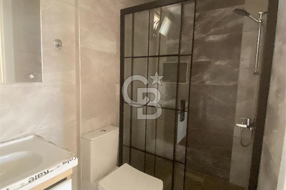 Seferihisar Tepecikte Satılık Tripleks Villa