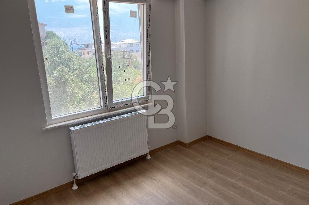 YALOVA ARMUTLU'DA SATILIK DENİZ VE DOĞA MANZARALI LÜKS DAİRE!..