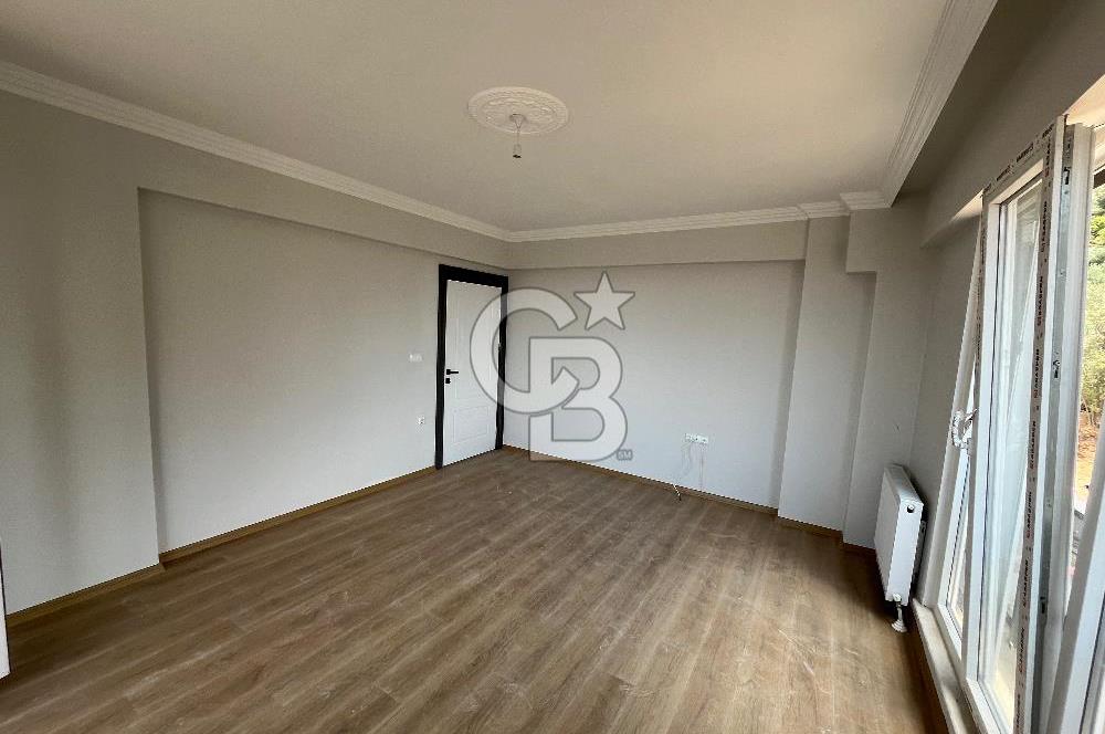 YALOVA ARMUTLU'DA SATILIK DENİZ VE DOĞA MANZARALI LÜKS DAİRE!..