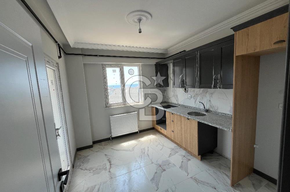 YALOVA ARMUTLU'DA SATILIK DENİZ VE DOĞA MANZARALI LÜKS DAİRE!..