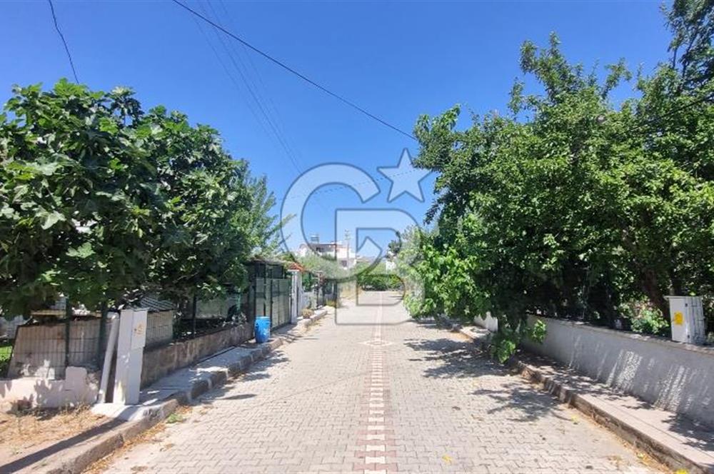 İZMİR DİKİLİ SALİHLER MAH GÜLKENT SİTESİNDE  VİLLA İMARLI SATILIK ARSA