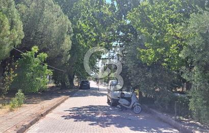 İZMİR DİKİLİ SALİHLER MAH GÜLKENT SİTESİNDE  VİLLA İMARLI SATILIK ARSA