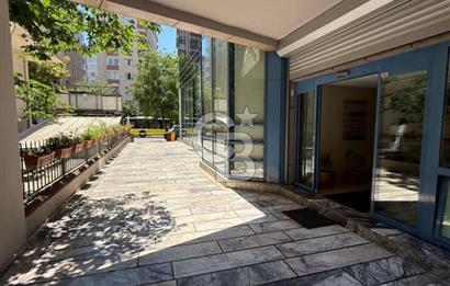 KADIKÖY KOZYATAĞI İNÖNÜ CADDESİ PRESTİJLİ BİNA SATILIK OFİS KATI