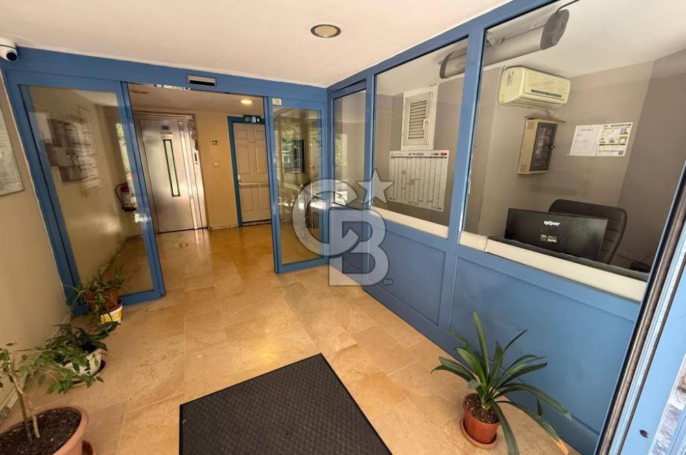 KADIKÖY KOZYATAĞI İNÖNÜ CADDESİ PRESTİJLİ BİNA SATILIK OFİS KATI