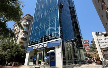 KADIKÖY KOZYATAĞI İNÖNÜ CADDESİ PRESTİJLİ BİNA SATILIK OFİS KATI