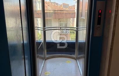 KADIKÖY KOZYATAĞI İNÖNÜ CADDESİ PRESTİJLİ BİNA SATILIK OFİS KATI
