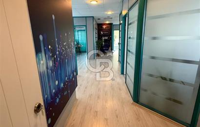KADIKÖY KOZYATAĞI İNÖNÜ CADDESİ PRESTİJLİ BİNA SATILIK OFİS KATI