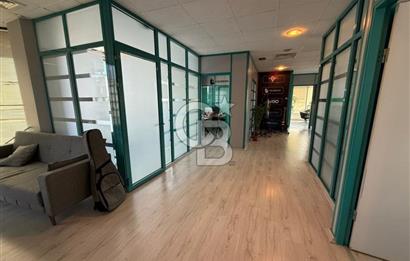 KADIKÖY KOZYATAĞI İNÖNÜ CADDESİ PRESTİJLİ BİNA SATILIK OFİS KATI