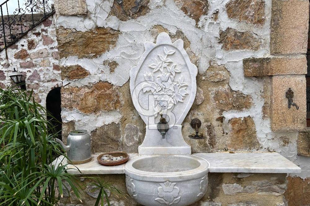 Eski Datçada'nın kalbinde Satılık Butik Otel & Restoran Fırsatı