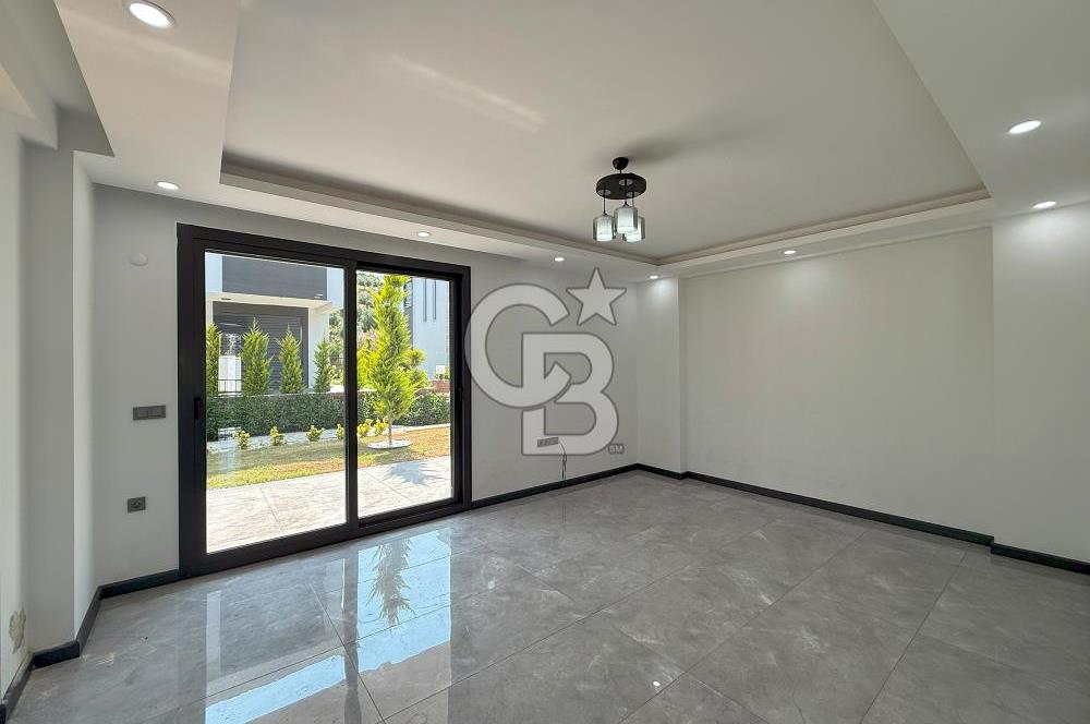 Didim Sağtur Bölgesinde havuzlu sitede Tam müstakil villa..