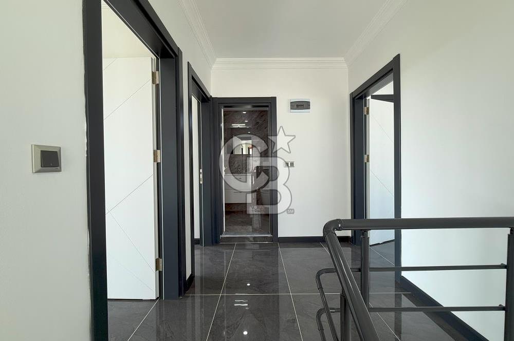 Didim Sağtur Bölgesinde havuzlu sitede Tam müstakil villa..