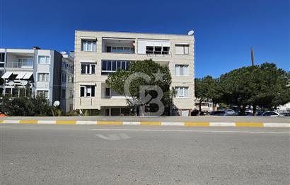 Ayvalık Atatürk Bulvarı Cadde Üzerinde Eşyalı Kiralık 2+1 Daire