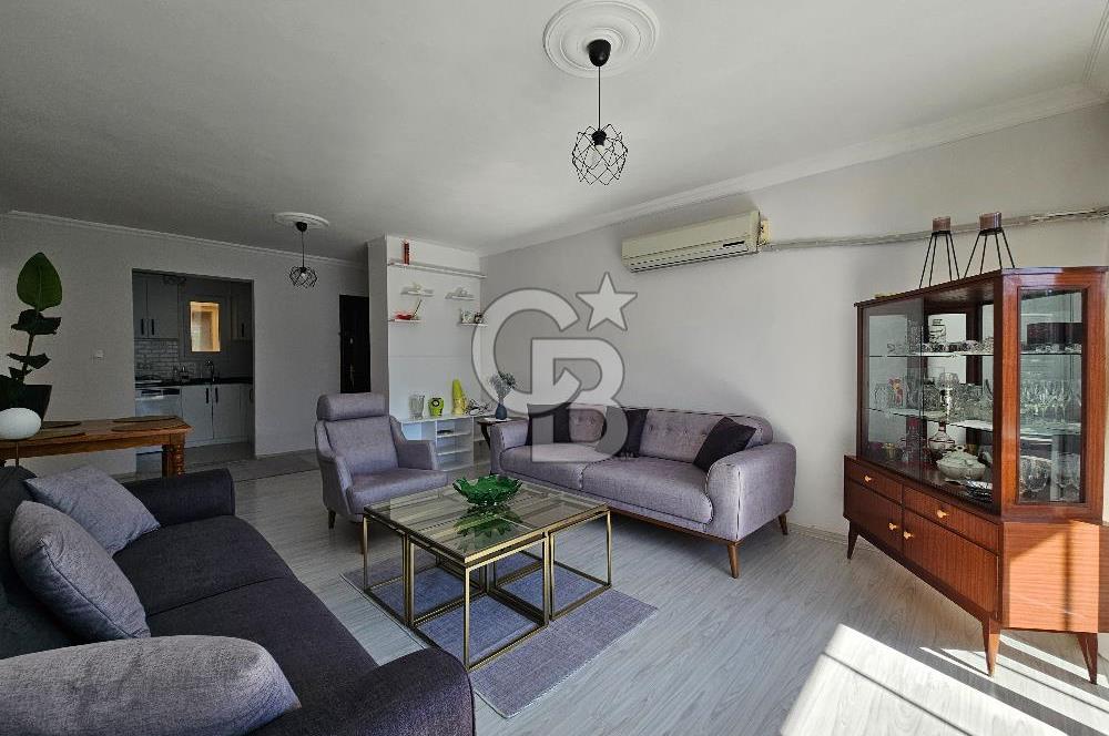 Ayvalık Atatürk Bulvarı Cadde Üzerinde Eşyalı Kiralık 2+1 Daire