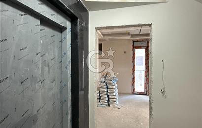 GÖZTEPE TANZİMAT SOKAKTA KATTA TEK 4,5+1 160 M2 NET EYLÜL TESLİM