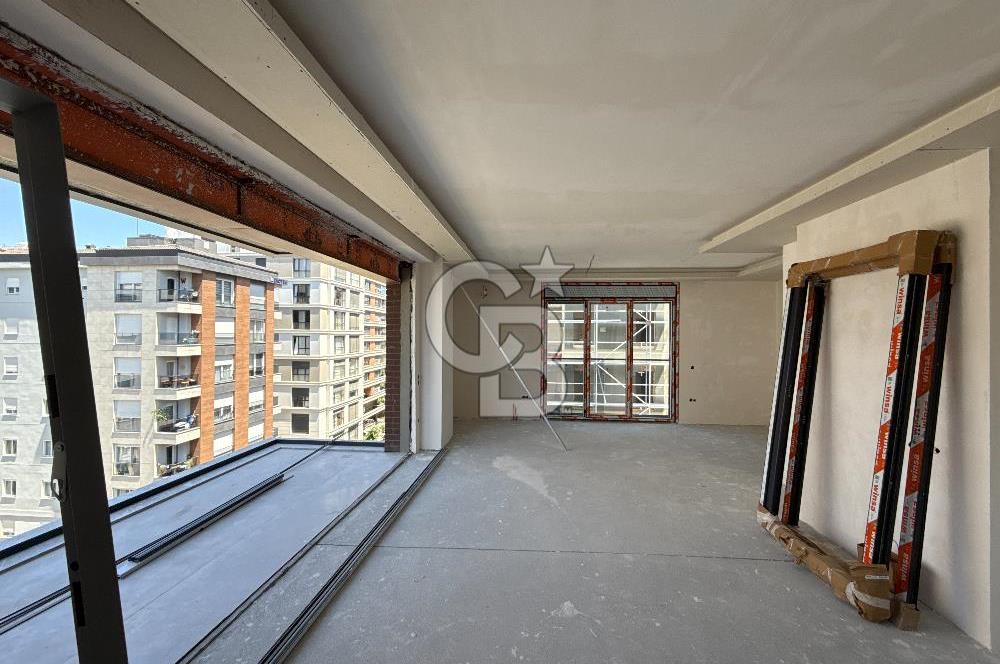 GÖZTEPE TANZİMAT SOKAKTA KATTA TEK 4,5+1 160 M2 NET EYLÜL TESLİM