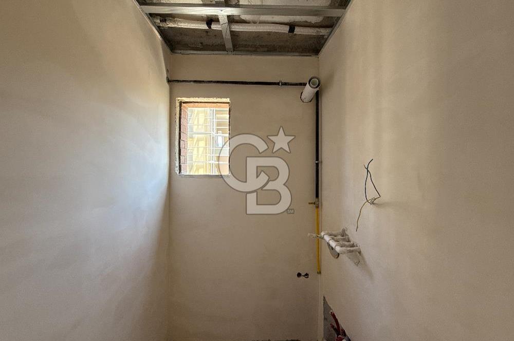 GÖZTEPE TANZİMAT SOKAKTA KATTA TEK 4,5+1 160 M2 NET EYLÜL TESLİM