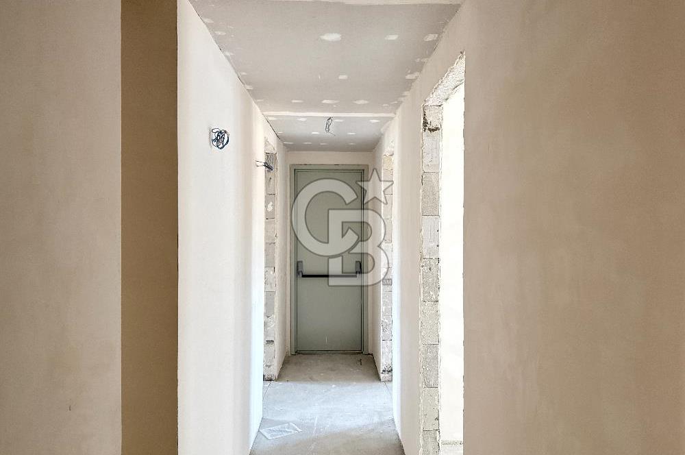 GÖZTEPE TANZİMAT SOKAKTA KATTA TEK 4,5+1 160 M2 NET EYLÜL TESLİM