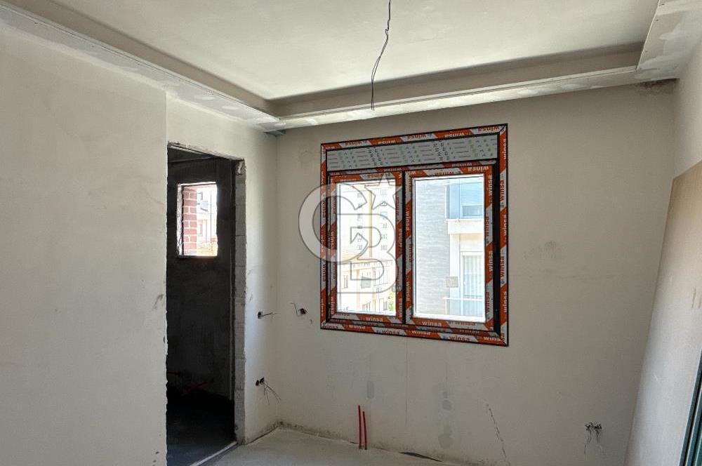 GÖZTEPE TANZİMAT SOKAKTA KATTA TEK 4,5+1 160 M2 NET EYLÜL TESLİM
