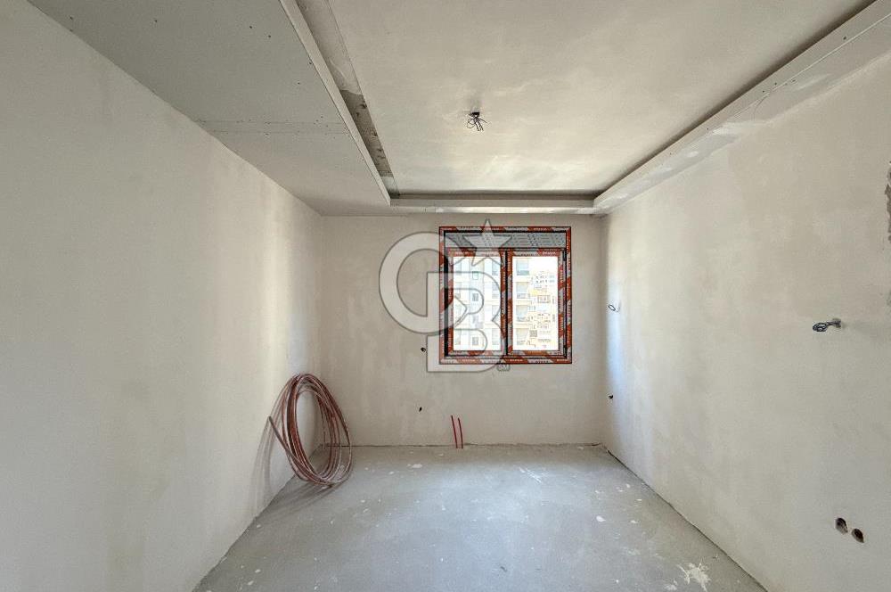 GÖZTEPE TANZİMAT SOKAKTA KATTA TEK 4,5+1 160 M2 NET EYLÜL TESLİM